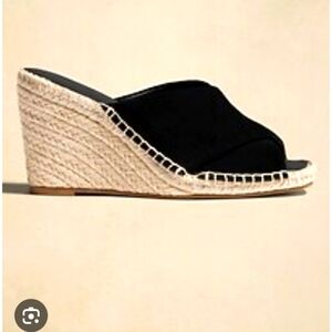 NWT Espadrille Wedge size 7.5, Banana Republic
